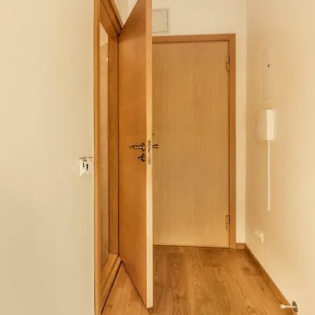 Apartment High-quality Close To The Old Town *